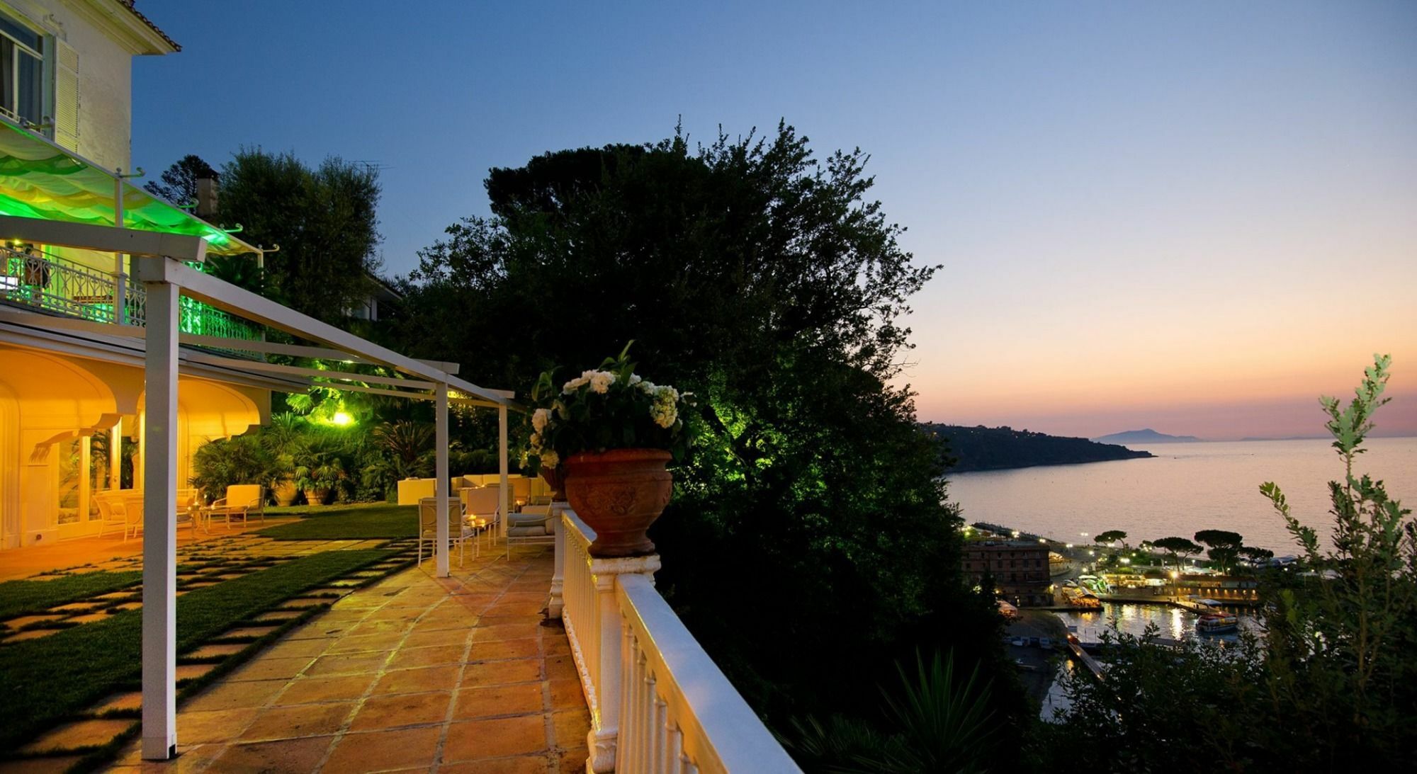 Villa Silvana Relais Sorrento Bagian luar foto